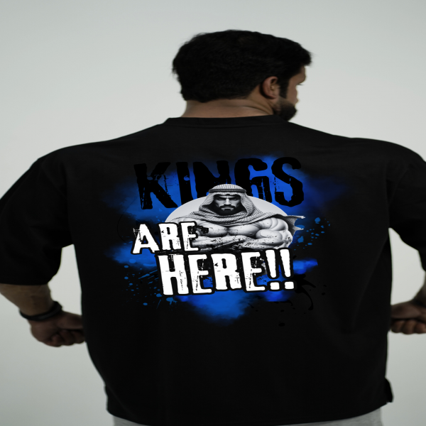  oversized kings are here gym  T-Shirt, 100%...